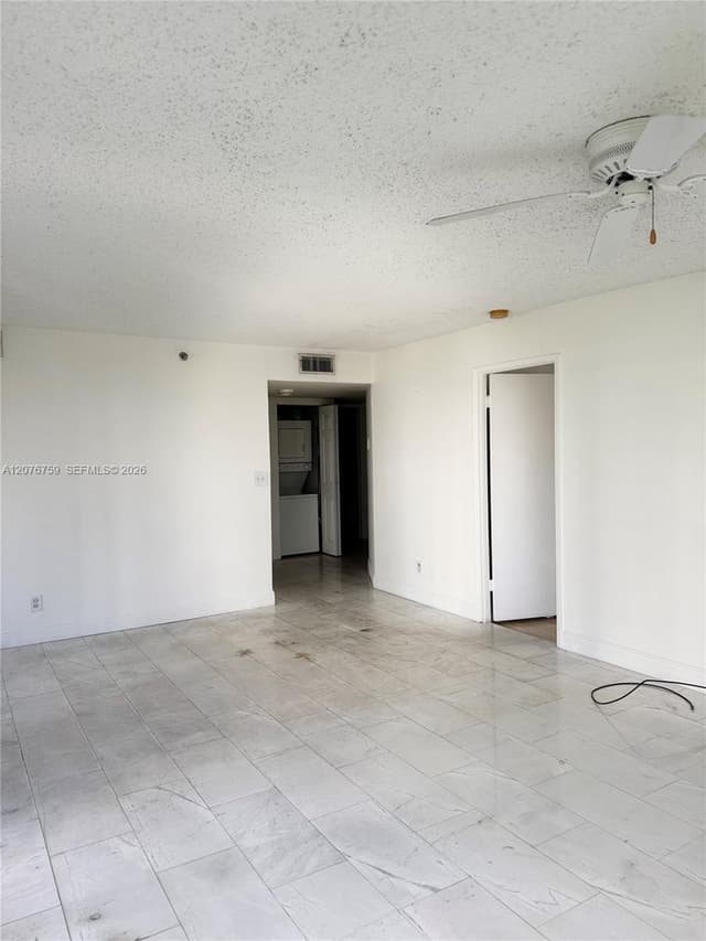 770 CLAUGHTON ISLAND DR # 601, Miami FL 33131 - Miami, FL - Photo 7
