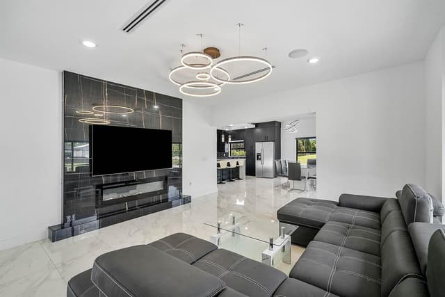 641 Marshall Road, West Palm Beach FL 33413 - West Palm Beach, FL - Photo 7