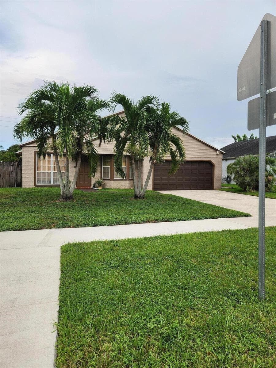 1000 SW 133RD Terrace, Davie FL 33325 - Davie, FL - Photo 1