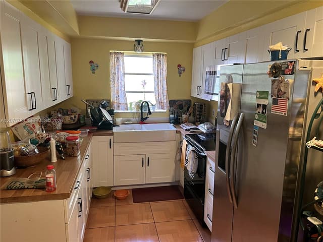 11429 NE 11th Pl, Biscayne Park FL 33161 - Biscayne Park, FL - Photo 6