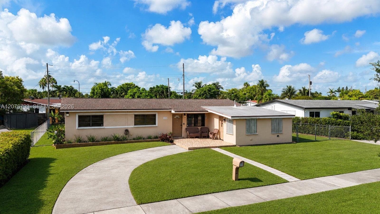 9500 Cutler Ridge Dr, Cutler Bay FL 33157 - Cutler Bay, FL - Photo 1