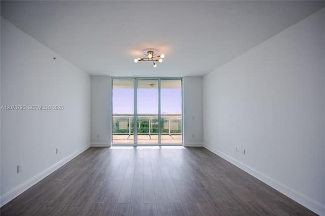 15051 Royal Oaks Ln # 2403, North Miami FL 33181 - North Miami, FL - Photo 3