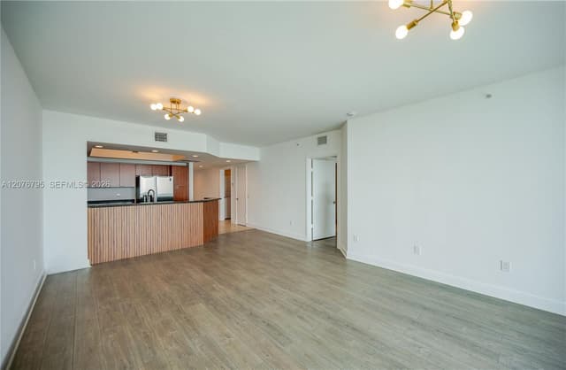 15051 Royal Oaks Ln # 2403, North Miami FL 33181 - North Miami, FL - Photo 5