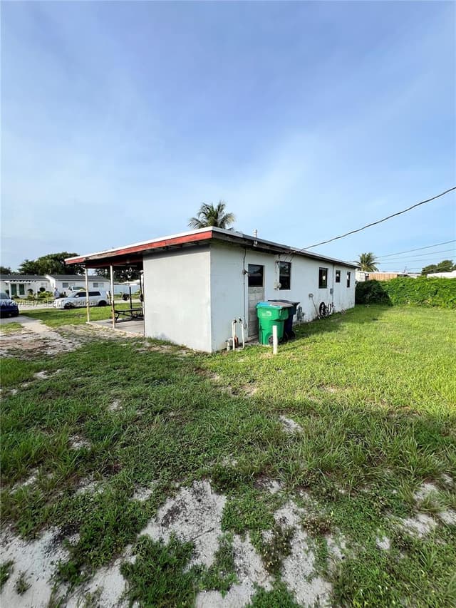3530 NW 170th St, Miami Gardens FL 33056 - Miami Gardens, FL - Photo 5