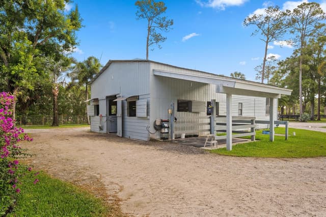 1037 F Road, FL 33470 - Photo 7