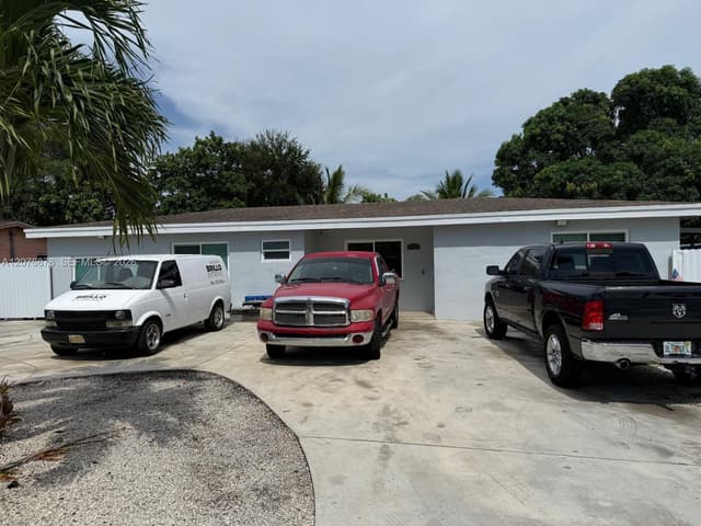 14321 NW 16th Ct, Miami FL 33167 - Miami, FL - Photo 5