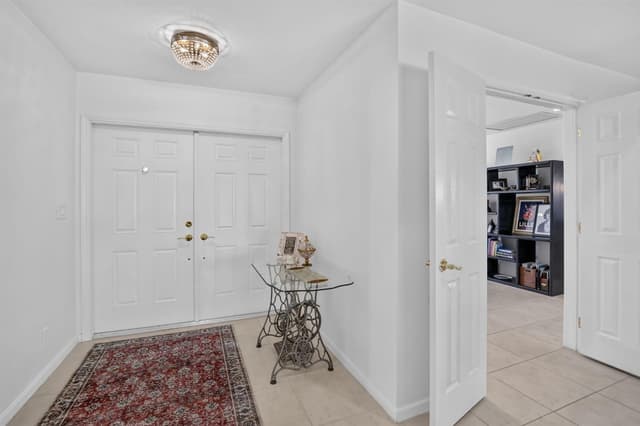 9821 SW 1ST Court, Plantation FL 33324 - Plantation, FL - Photo 3