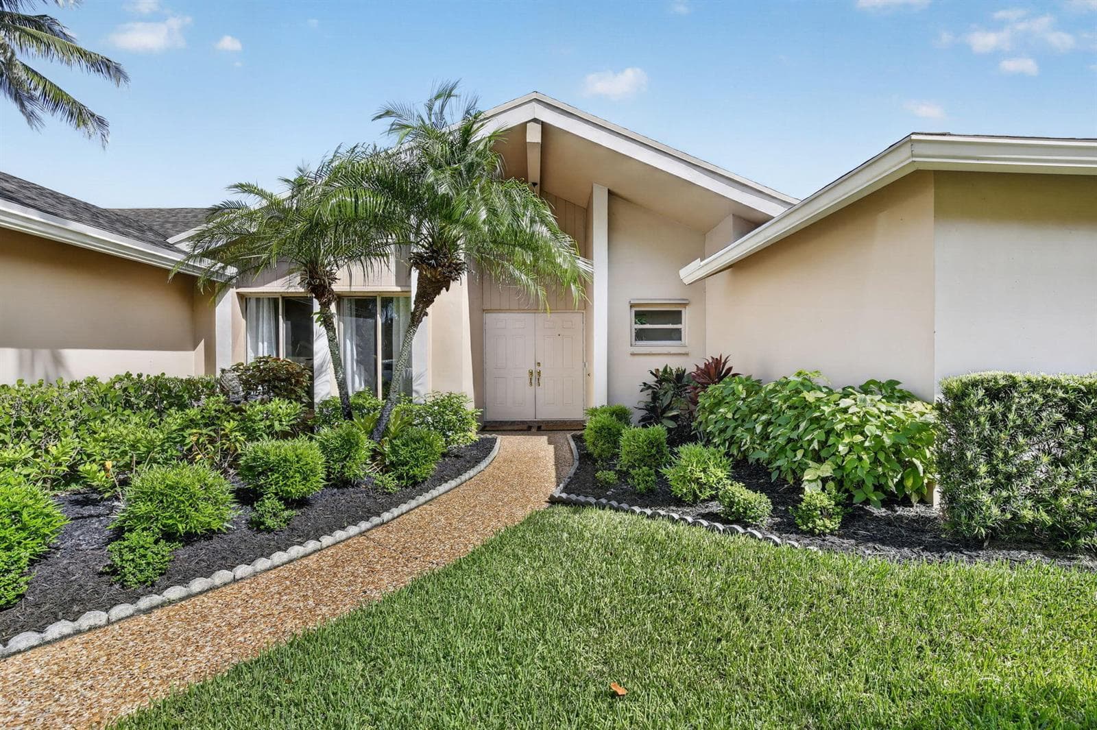 9821 SW 1ST Court, Plantation FL 33324 - Plantation, FL - Photo 1