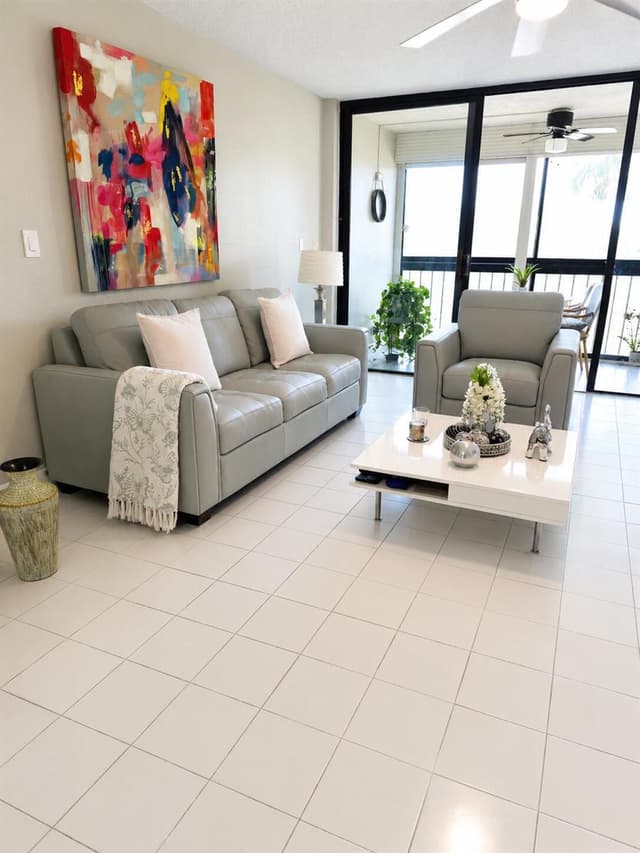 16300 Golf Club Road, Weston FL 33326 - Weston, FL - Photo 4