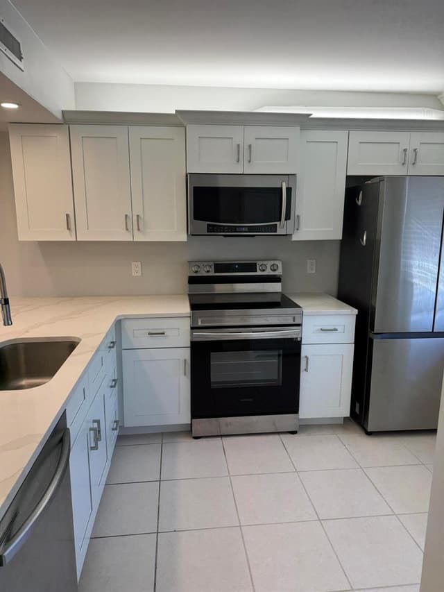 3521 Village Boulevard # 305, West Palm Beach FL 33409 - West Palm Beach, FL - Photo 7
