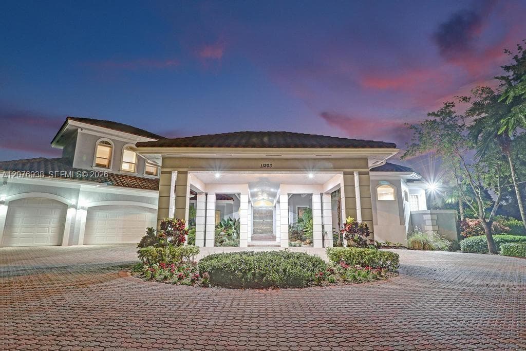 11203 NW 9th St, Plantation FL 33325 - Plantation, FL - Photo 1