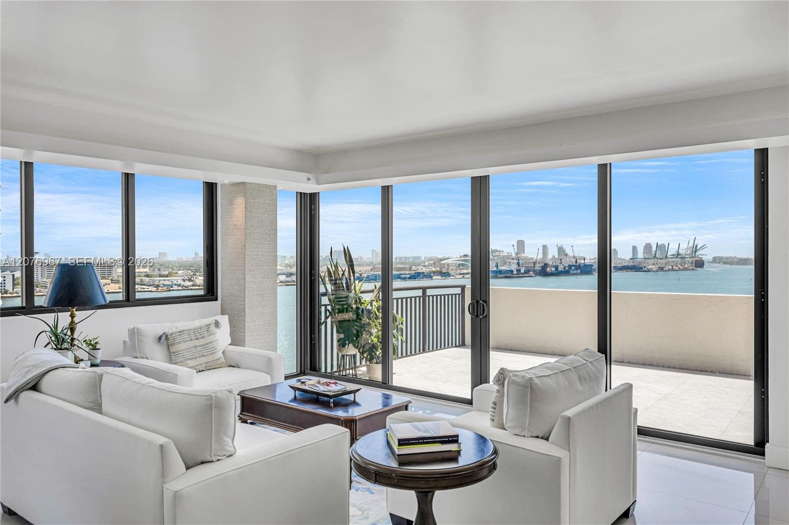 540 Brickell Key Dr # 1820, Miami FL 33131