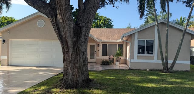 3820 NW 58th Street, Coconut Creek FL 33073 - Coconut Creek, FL - Photo 2