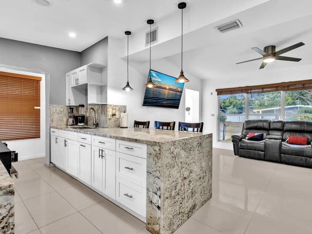1580 NE 43RD Court, Pompano Beach FL 33064 - Pompano Beach, FL - Photo 5