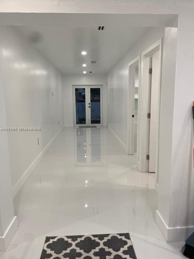 350 W 16th St, Hialeah FL 33010 - Hialeah, FL - Photo 5