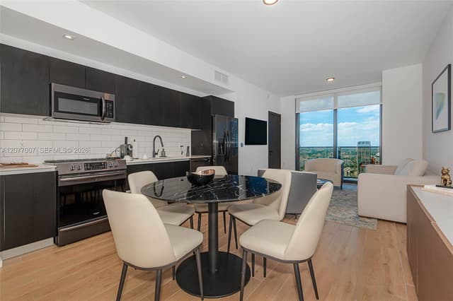 398 NE 5TH # 4118, Miami FL 33132 - Miami, FL - Photo 2