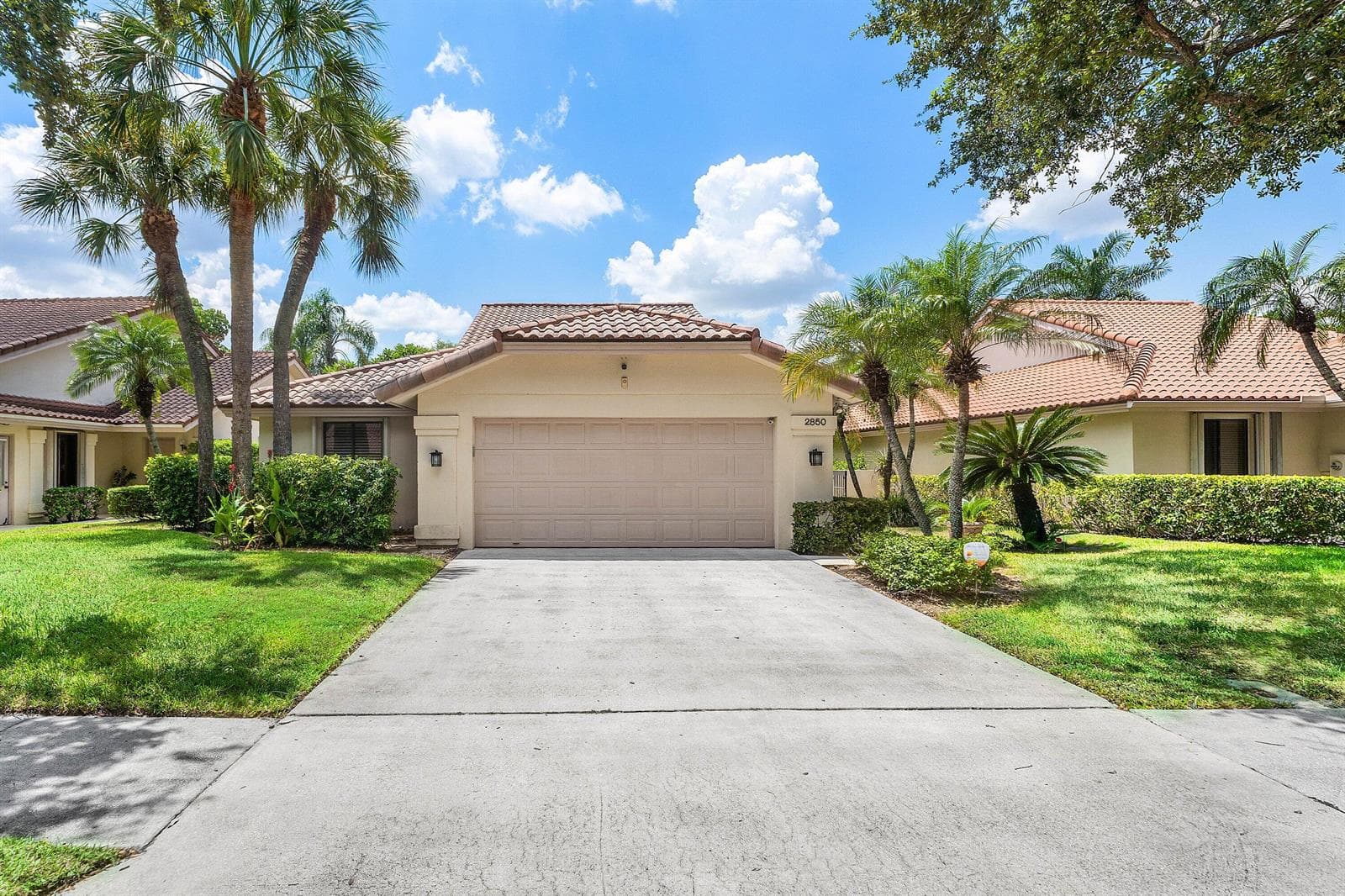 2850 ANTIETAM Lane, West Palm Beach FL 33409 - West Palm Beach, FL - Photo 1