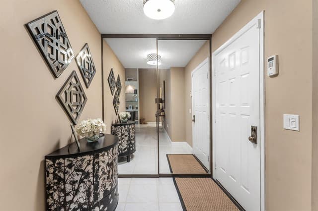 2850 ANTIETAM Lane, West Palm Beach FL 33409 - West Palm Beach, FL - Photo 5