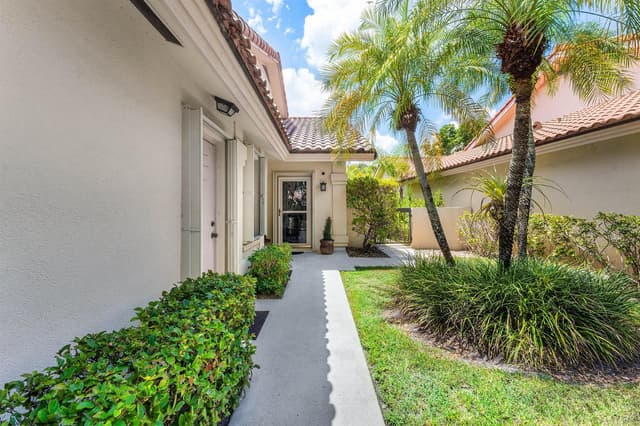 2850 ANTIETAM Lane, West Palm Beach FL 33409 - West Palm Beach, FL - Photo 4