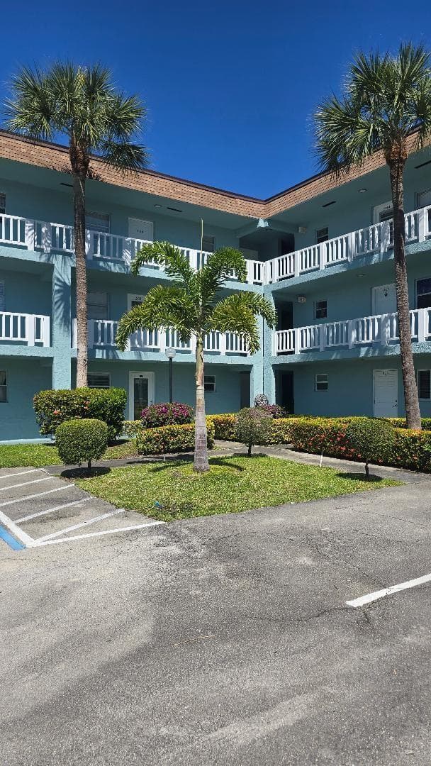 606 SW NATURA Boulevard # 208, Deerfield Beach FL 33441 - Deerfield Beach, FL - Photo 3