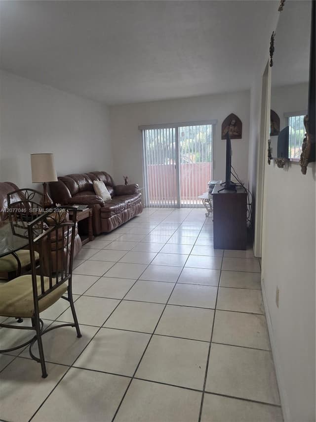 8990 SW 24th St # 226, Miami FL 33165 - Miami, FL - Photo 2