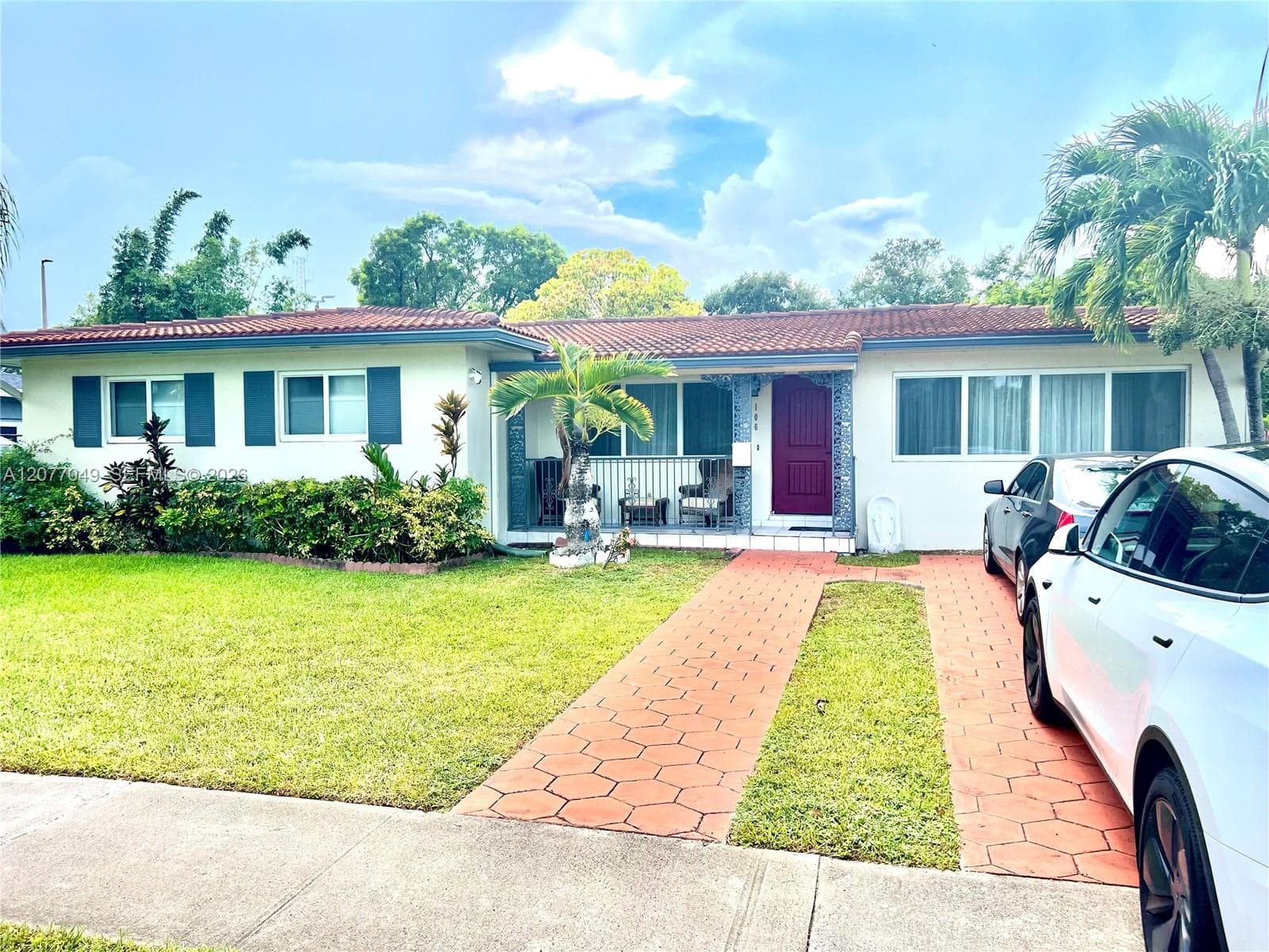 106 N 32nd Ave, Hollywood FL 33021 - Hollywood, FL - Photo 1