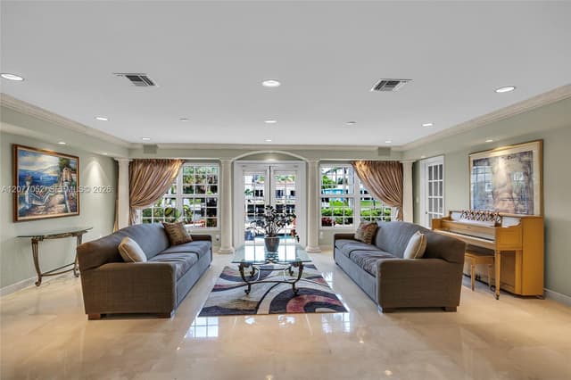 2523 SE 13th St, Pompano Beach FL 33062 - Pompano Beach, FL - Photo 2