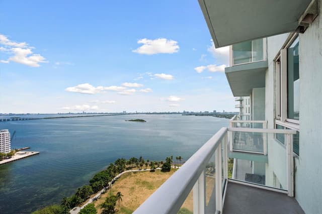 1900 N Bayshore Drive # 2312, Miami FL 33132 - Miami, FL - Photo 2