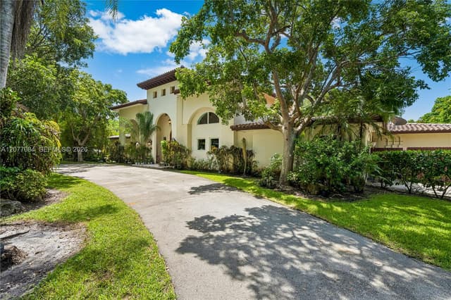 6600 SW 111th St, Pinecrest FL 33156 - Pinecrest, FL - Photo 5