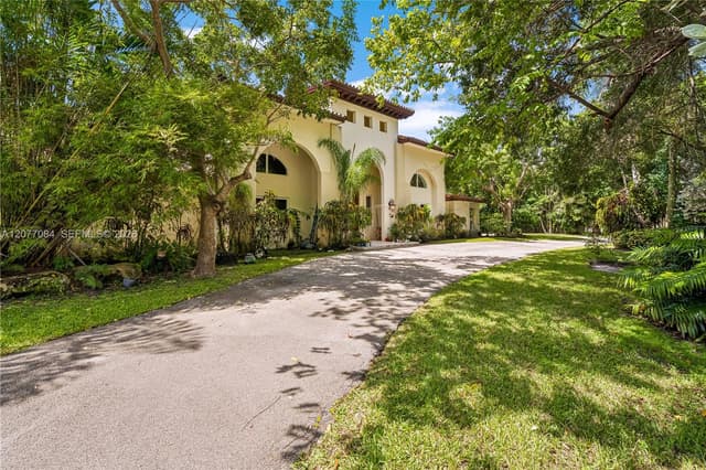 6600 SW 111th St, Pinecrest FL 33156 - Pinecrest, FL - Photo 4