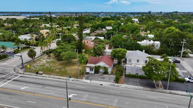 3608 Broadway Avenue, West Palm Beach FL 33407 - West Palm Beach, FL - Photo 7