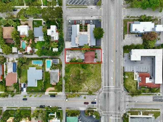 3608 Broadway Avenue, West Palm Beach FL 33407 - West Palm Beach, FL - Photo 3