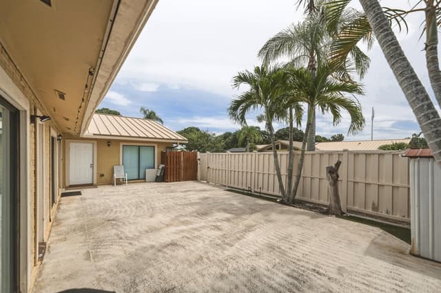 5799 GOLDEN EAGLE Circle, Palm Beach Gardens FL 33418 - Palm Beach Gardens, FL - Photo 7