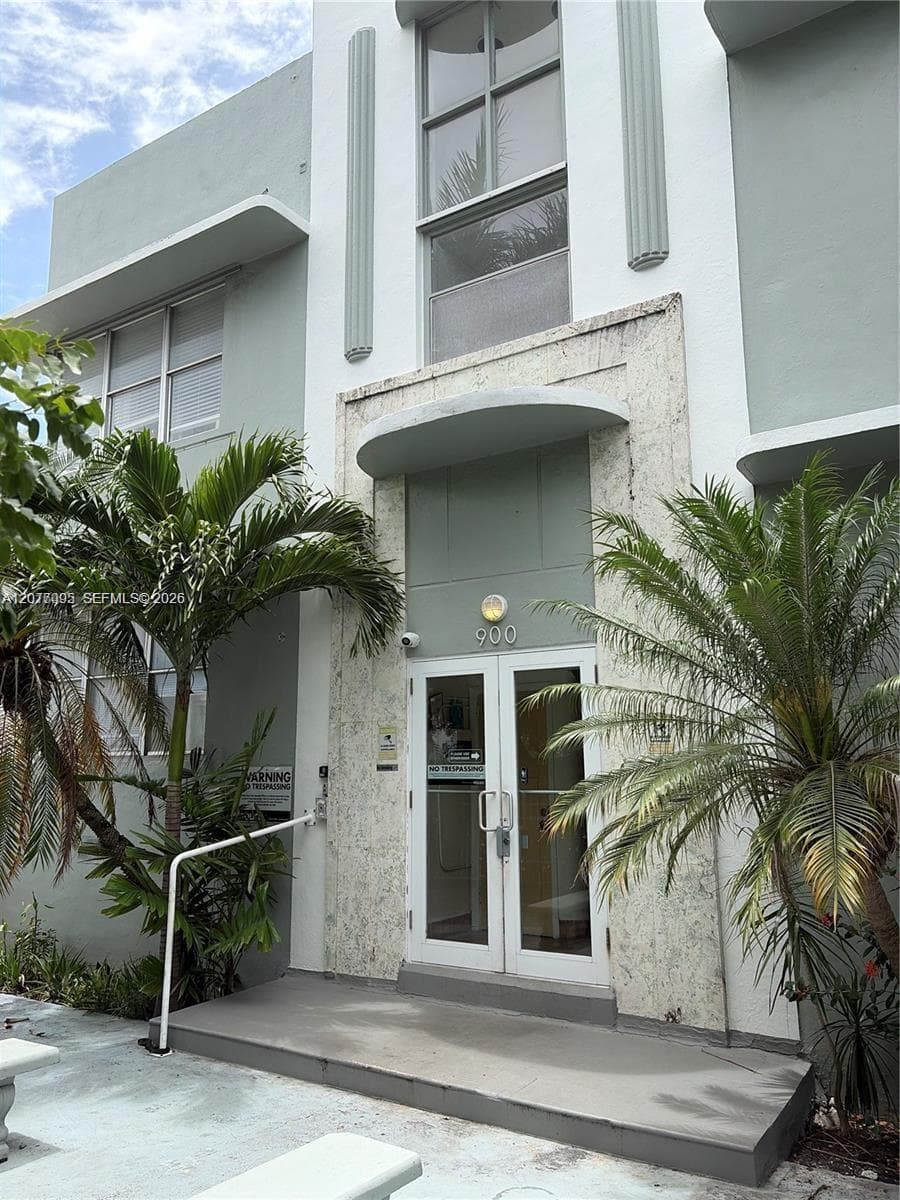 900 Jefferson Ave # 2, Miami Beach FL 33139 - Miami Beach, FL - Photo 1