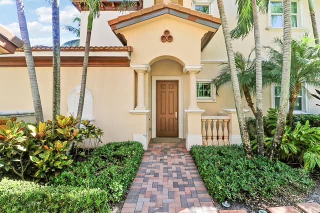230 Tresana Boulevard # 62, Jupiter FL 33478 - Jupiter, FL - Photo 4