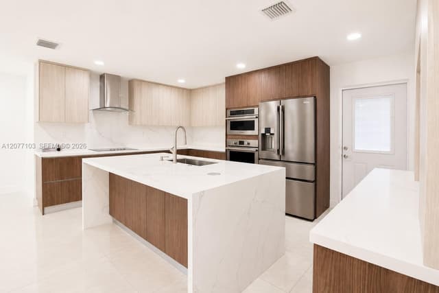 1225 NW 192nd St, Miami Gardens FL 33169 - Miami Gardens, FL - Photo 3