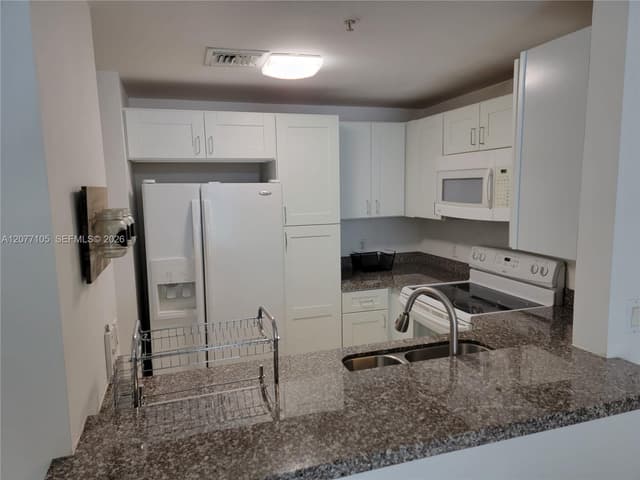 185 SE 14th Ter # 1101, Miami FL 33131 - Miami, FL - Photo 5