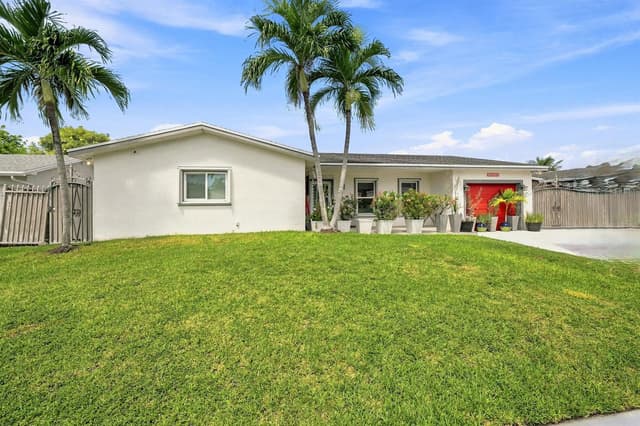 16820 SW 108th Avenue, Miami FL 33157 - Miami, FL - Photo 2