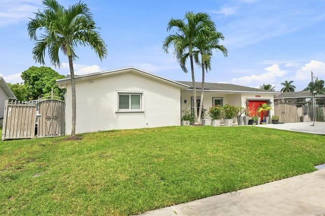 16820 SW 108th Avenue, Miami FL 33157 - Miami, FL - Photo 3