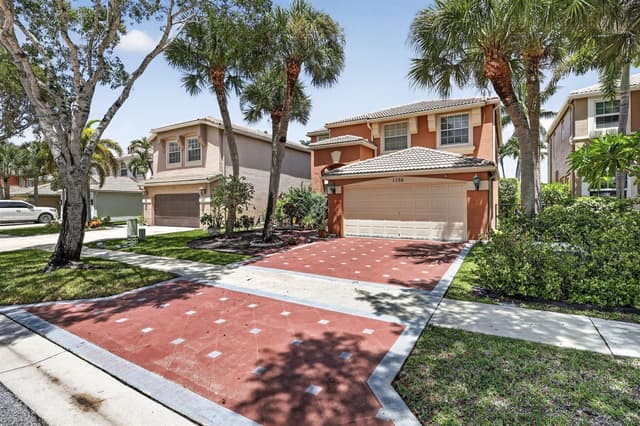 1158 OAKWATER Drive, Royal Palm Beach FL 33411 - Royal Palm Beach, FL - Photo 2