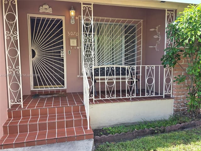 3070 NW 6th St, Miami FL 33125 - Miami, FL - Photo 2