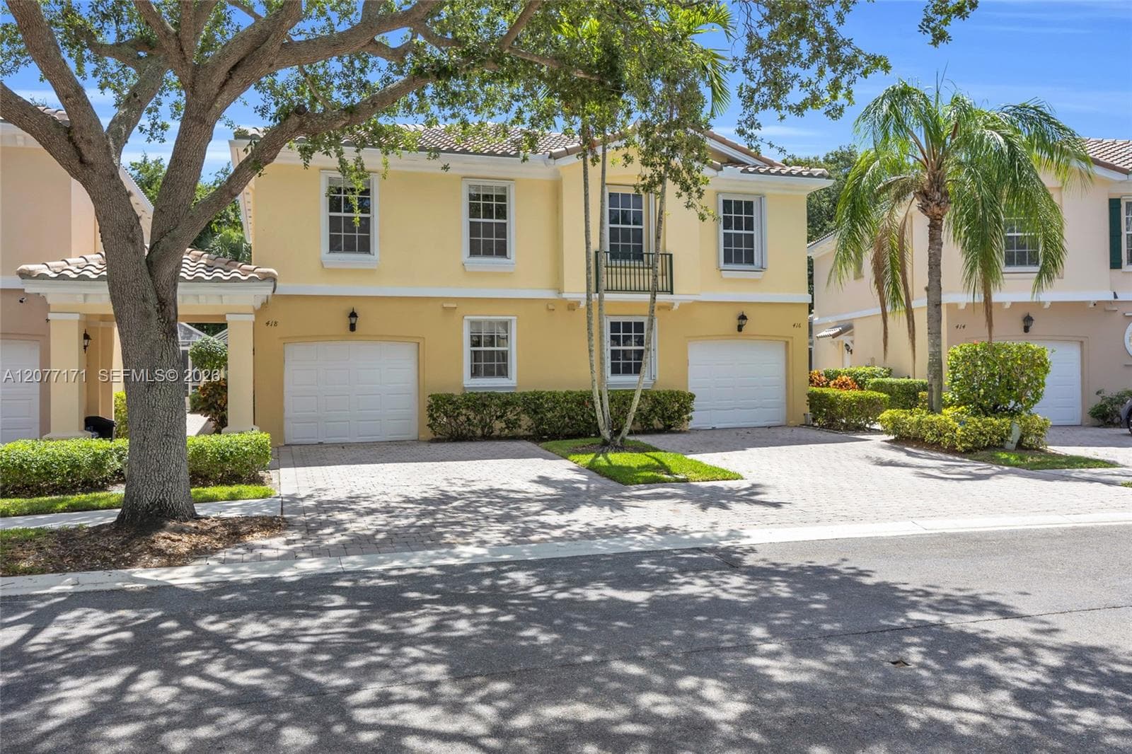 418 Capistrano Dr, Palm Beach Gardens FL 33410 - Palm Beach Gardens, FL - Photo 1