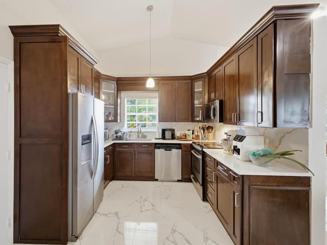 7702 Blairwood Circle S, FL 33467 - Photo 6