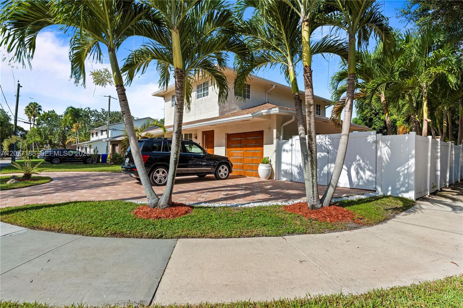 2801 N 38th Ave, Hollywood FL 33021 - Hollywood, FL - Photo 1