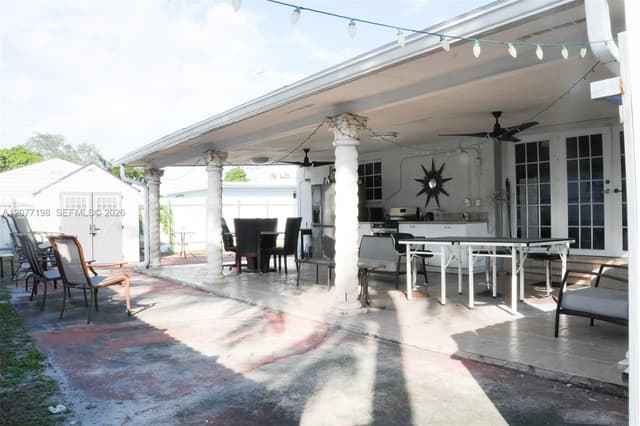 2955 NW 102nd St, Miami FL 33147 - Miami, FL - Photo 2