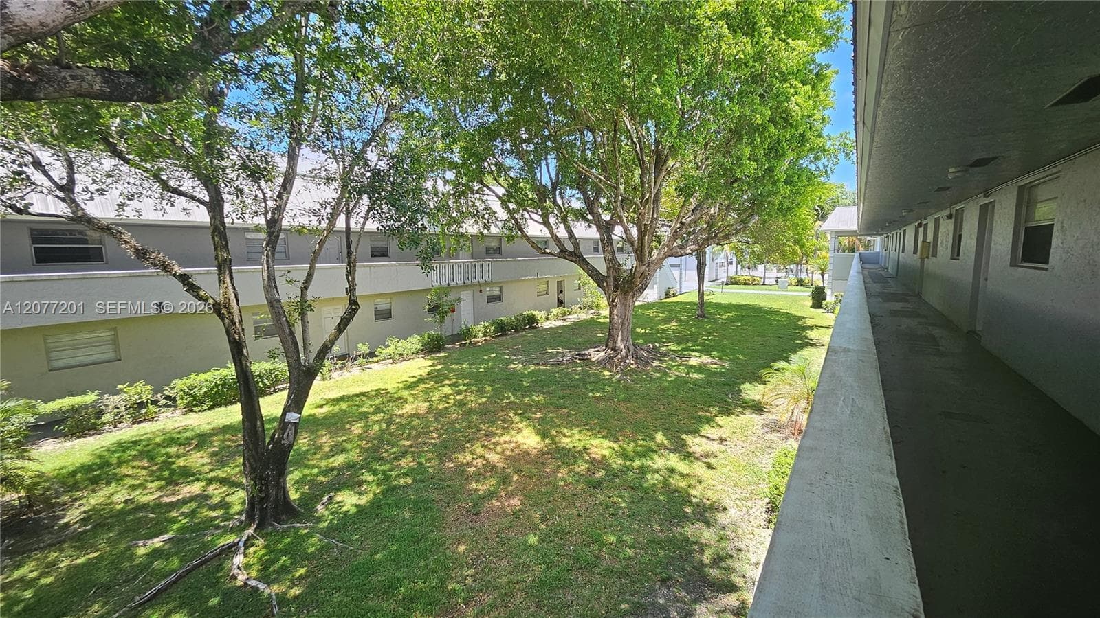17255 SW 95th Ave # 211, Palmetto Bay FL 33157 - Palmetto Bay, FL - Photo 1