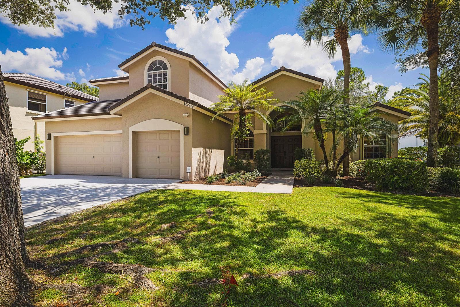 15369 Whispering Willow Drive, Wellington FL 33414 - Wellington, FL - Photo 1