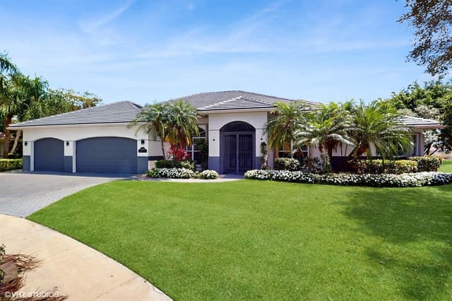 15700 Carrera Lane, Wellington FL 33414 - Wellington, FL - Photo 3