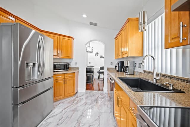 12979 Hampton Lakes Circle, Boynton Beach FL 33436 - Boynton Beach, FL - Photo 7