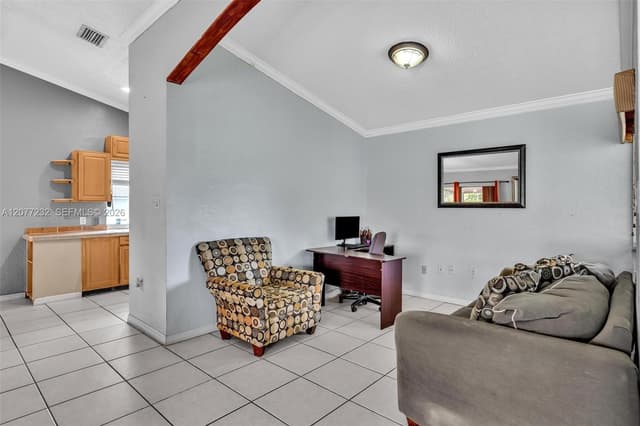 741 SW 100th Ter, Pembroke Pines FL 33025 - Pembroke Pines, FL - Photo 6